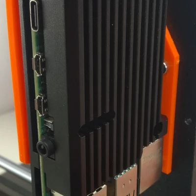 Giá đỡ Raspberry Pi 4