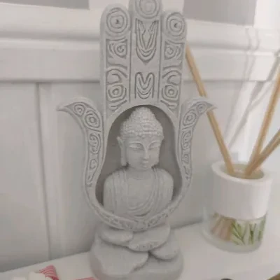 Bàn Tay Fatima có Tượng Phật