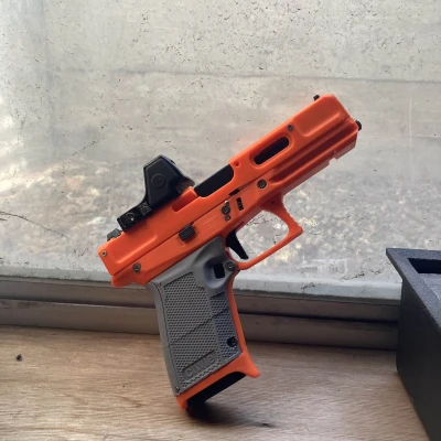 Mô Hình Glock 17 Độ