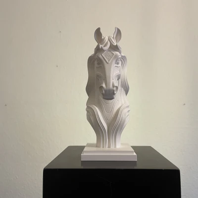 Đầu Ngựa, Tượng Hexa