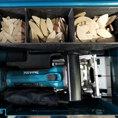 Hộp Lamello Makita DPJ180 Plate Joiner Flachdübelfräse