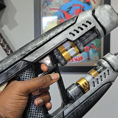 Mô Hình 3D Khẩu Blaster Của Star Lord (Guardians of the Galaxy)