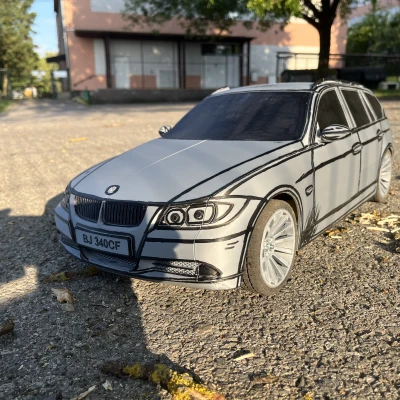 Xe RC BMW E91 Tỉ Lệ 1:7 Tự Làm Siêu Tiết Kiệm