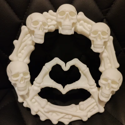 Vòng hoa cửa Halloween