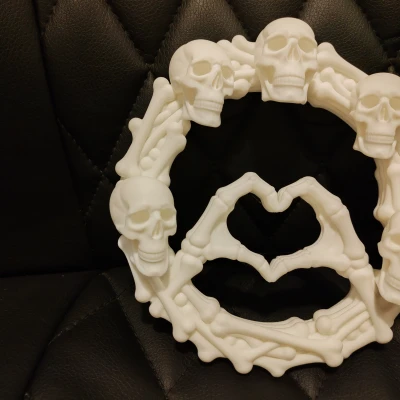 Vòng hoa cửa Halloween