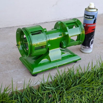 Mô hình còi báo động không kích WWII