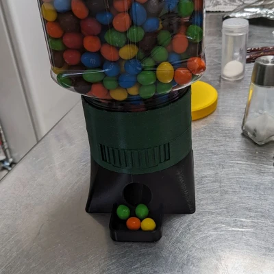 Hộp Đựng Kẹo M&M