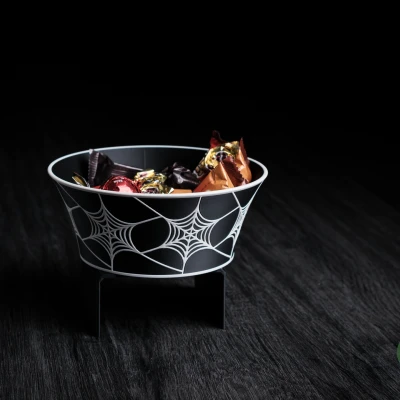 webby · tô halloween