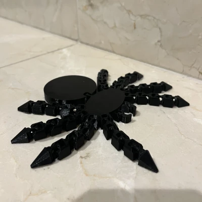 Nhện Cử Động In Nguyên Khối