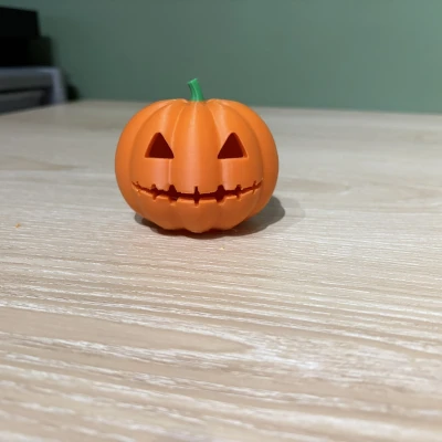 Đèn lồng nến bí ngô