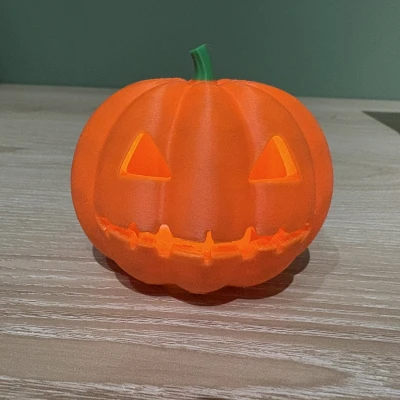 Đèn lồng nến bí ngô