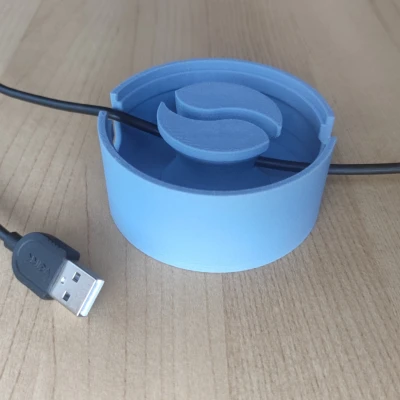 Cuộn Dây Cáp Di Động / Quấn Cáp