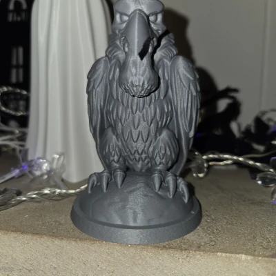 Kẻ Gác Đêm Lò Sưởi Giữa Hư Không – Dùng cho mục đích thương mại