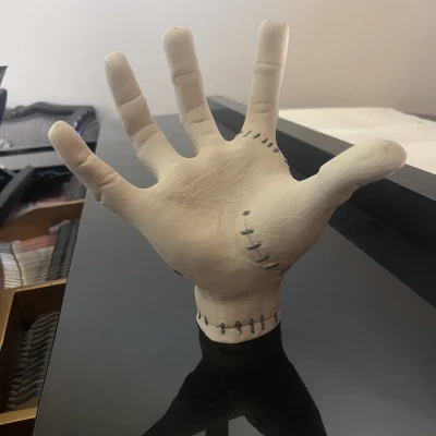 Thing Gia Đình Addams