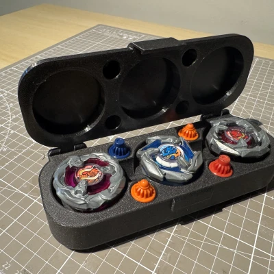 Hộp đựng Beyblade X - Chứa 3 con