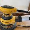 Bộ chuyển đổi ống 1-1/4" cho máy chà nhám quỹ đạo DeWalt D26451K - Thumbnail 1