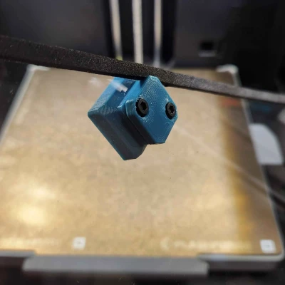 Gia cố bản lề và tay nắm cửa cho Flashforge AD5x