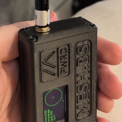 Hộp Node Di Động Meshtastic Heltec T114 và Pin 18650