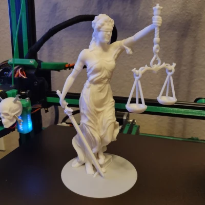 Nữ thần Công lý bản Remix dễ in FDM