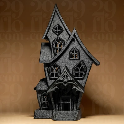 Ngôi Nhà Ma Ám Rỗng Ruột