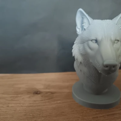Tượng bán thân Sói