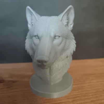 Tượng bán thân Sói
