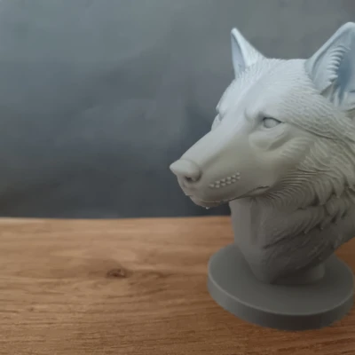 Tượng bán thân Sói
