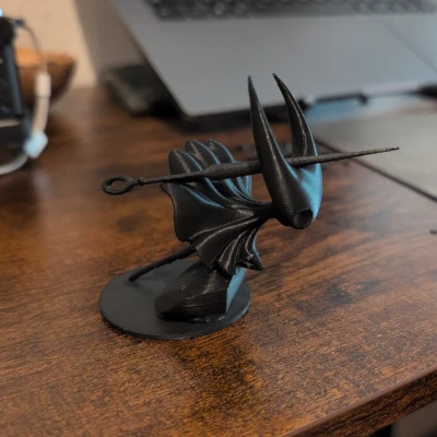 Mô hình Hornet và cây kim từ Silksong