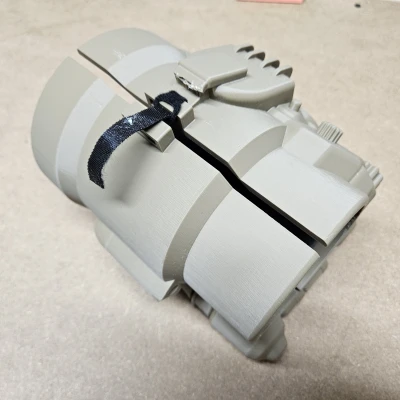 Pip-Boy 3000 Mark 4 – Phiên Bản Đeo Được