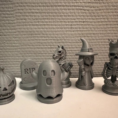 Bộ Cờ Vua Halloween – Kinh Dị & Vui Nhộn!