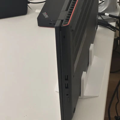 Giá Đỡ Laptop Đứng Đa Năng (11mm đến 29mm)