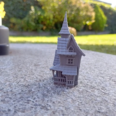 Mô Hình Ngôi Nhà Ma Ám - Thích Hợp Cho Halloween & RPG