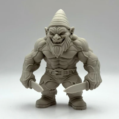 Chú Lùn Sát Thủ Dao – Đồ Trang Trí Khu Vườn Đầy Nguy Hiểm