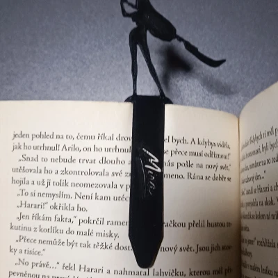 Dấu Trang Huntr/x - Phong Cách K-pop Demon Hunters