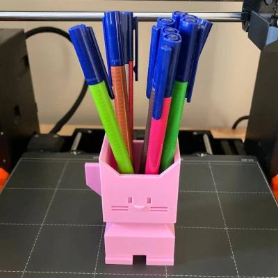 Giá Đựng Bút/Tổ Chức Bàn Cali Cat