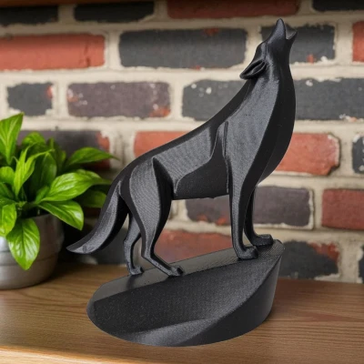 Mô Hình Sói Tru Tối Giản Độc Đáo Trên Đế