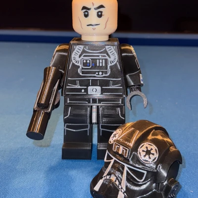 Star Wars Imperial TIE Fighter Pilot Brick MegaFigure (Tỉ lệ 5:1)