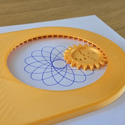 Khuôn Vẽ Mẫu Hình Học