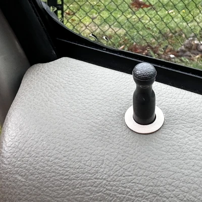 Vòng trang trí ổ khóa cửa Volvo