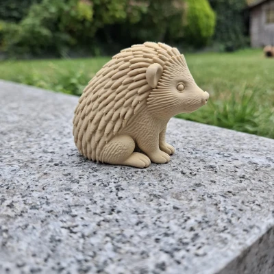 Bạn Thỏ Gai Tí Hon