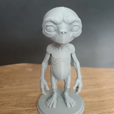 E.T.: Sinh Vật Ngoài Hành Tinh