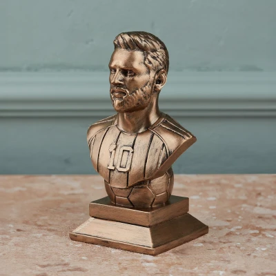 Tượng Lưu Niệm Messi Đứng Cùng Bóng - Mô Hình 3D