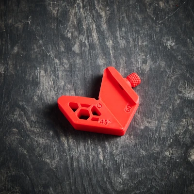 Multi Ruler Pro - Kẹp đa năng cho thước thép