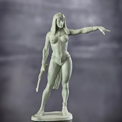 Tượng Nữ Chiến Binh Sông Nile