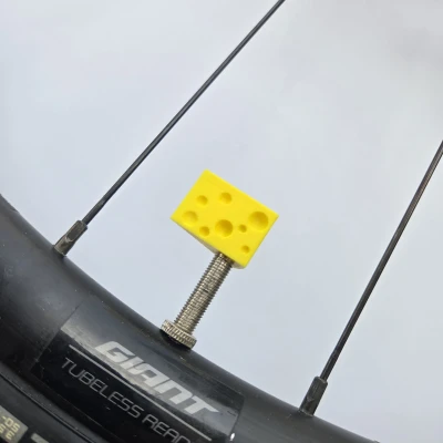 Nắp Van Xe Đạp Hình Miếng Phô Mai