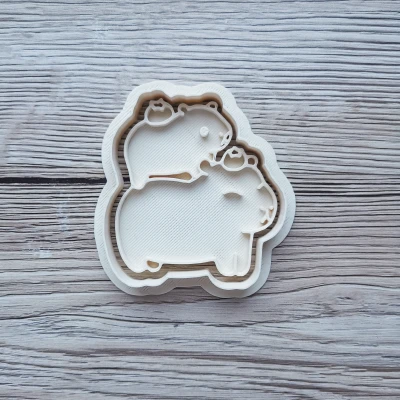Bộ Dụng Cụ Cắt Bánh Quy Capybara Dễ Thương Kèm Táo Sấu