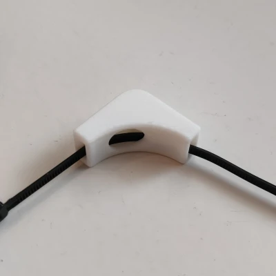 Giá Đỡ Dây Rút Nhựa Góc