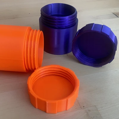 Hộp Đựng Có Nắp Vặn