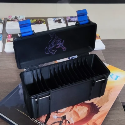 Hộp Đựng Bài Luật Cốt Lõi Daggerheart