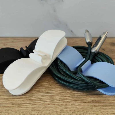 Kẹp Giữ Dây Cáp Dán Tường